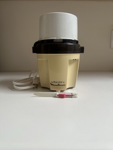 Machine food processor - food,